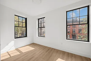 Rented by Nest Seekers International