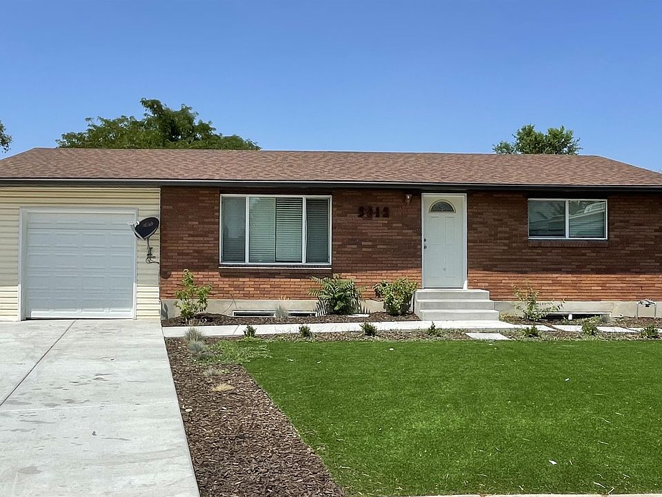 1st image of 3812 W Fairmount Cir