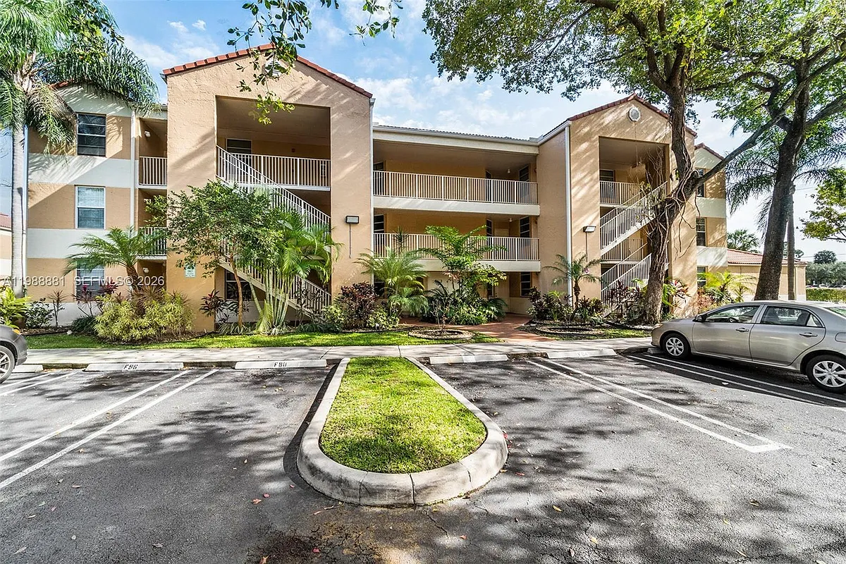 Photo 2 of 22 - 8302 NW 24th St #8302 - Coral Springs, FL Building Photo - 8302 NW 24th St #8302