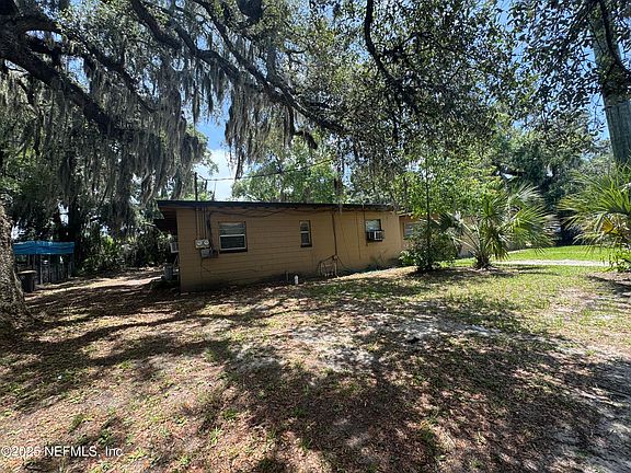 3rd image of 402 E 27TH Street