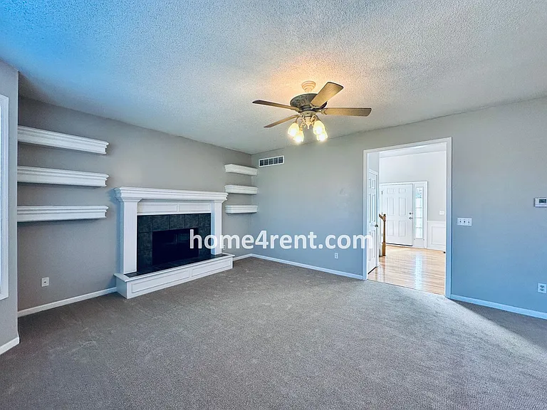 15252 W 158th Ter — Photo 8