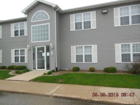 2nd image of 8220 Lincoln Cir APT A