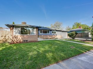 2249 SE 98th Ave, Portland, OR 97216