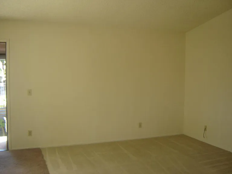3854 46th St #7 — Photo 9