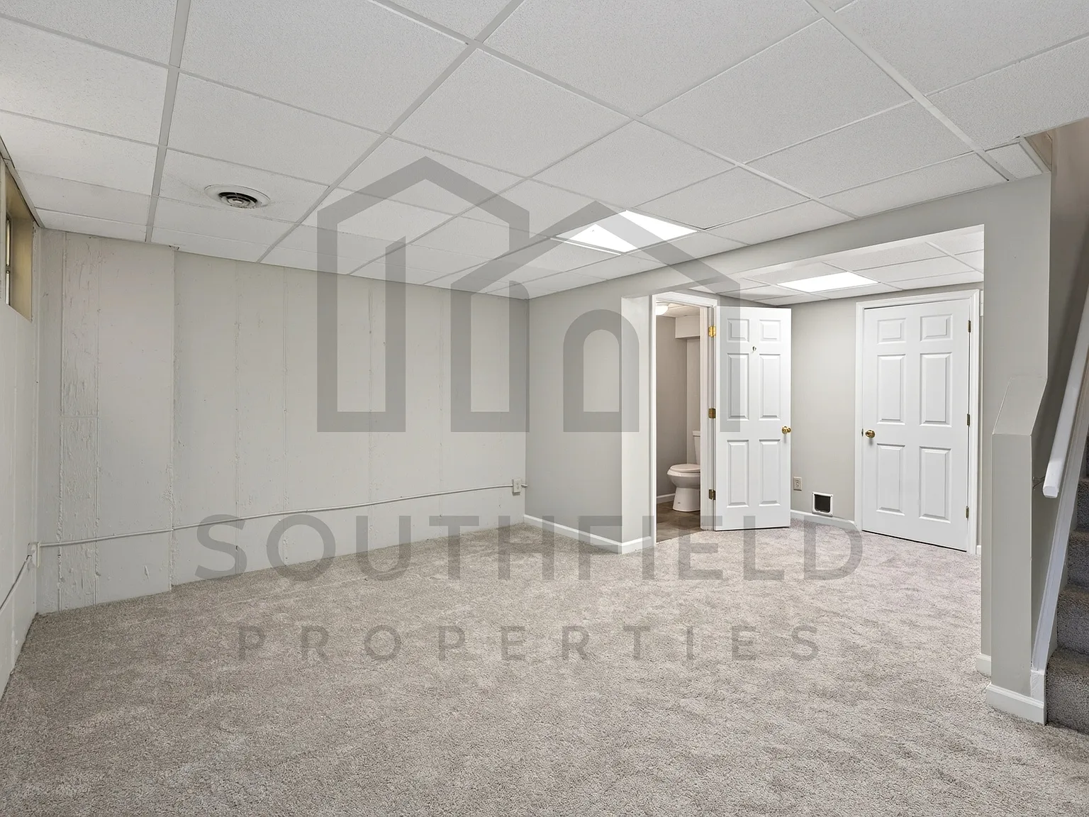 1069 Crisfield Drive - 1 — Photo 2