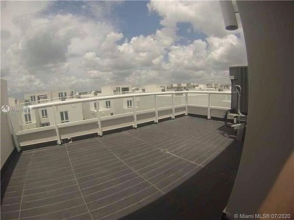 3rd image of 6428 NW 104th Ct #6428