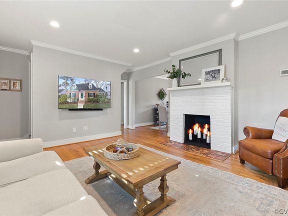 5th image of 5002 Bromley Ln