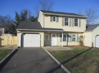 145 Zwolak Ct, South Plainfield, NJ 07080
