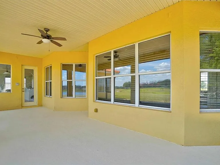 5218 Lake Toscana Dr — Photo 18