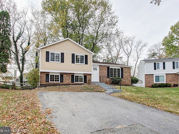 2nd image of 12100 Sioux Pl