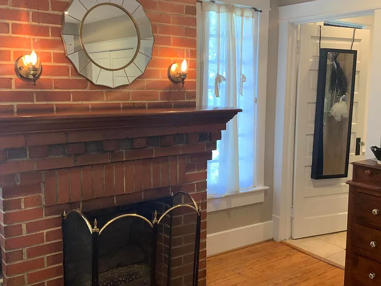 375 E Maine Ave — Photo 14