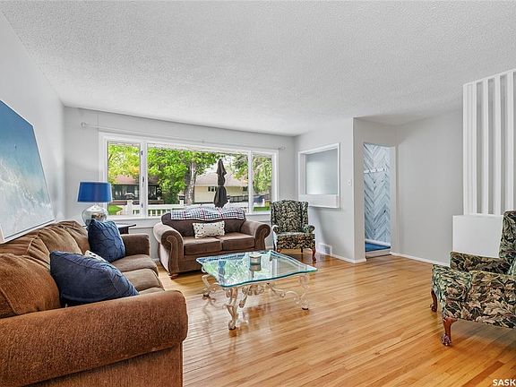 5th image of 3226 Whitmore AVENUE