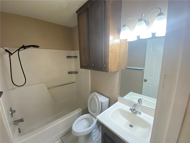 7201 Kress Cir #F1 — Photo 16