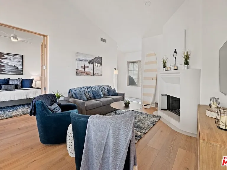 7782 Lookout Dr — Photo 33
