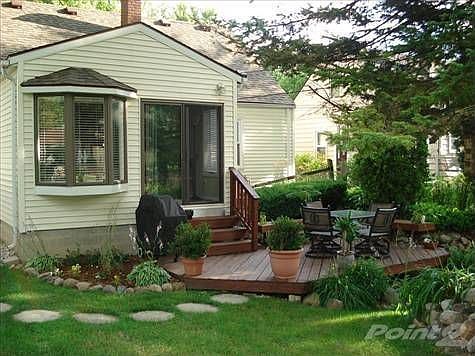 3rd image of 1117 Whitcomb Ave