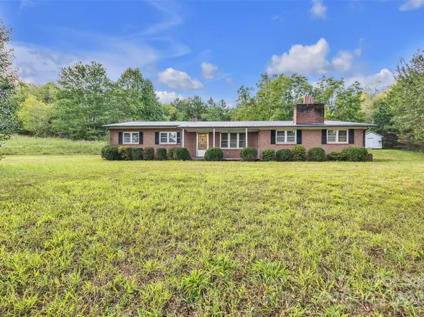 764 Old State Highway 90, Taylorsville, NC 28681