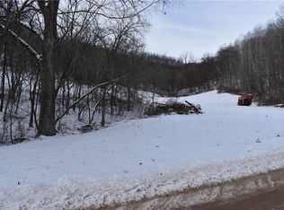 1118 S County Road F, Alma, WI 54610