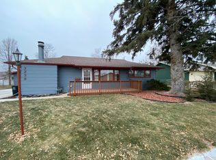 3239 W Saint Cloud St, Rapid City, SD 57702