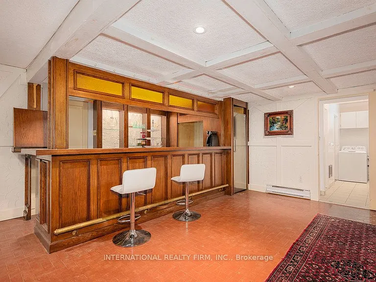 122 Willingdon Rd — Photo 34