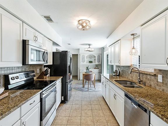 2nd image of 468 Stillmeadow Dr