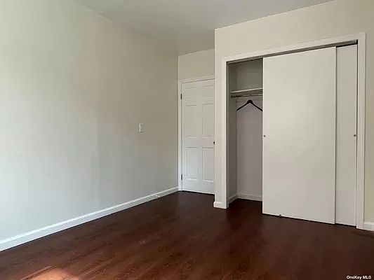 4th image of 32-05 Linden Pl #D2
