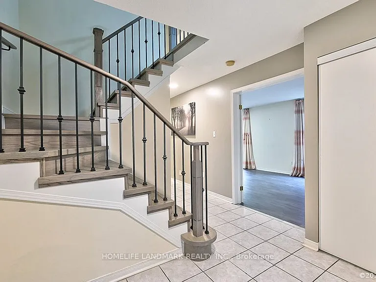 149 Shepton Way — Photo 1