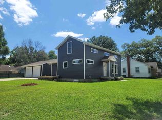 501 7th St SW, Independence, IA 50644