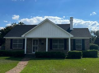 700 E Young St, Longview, TX 75602