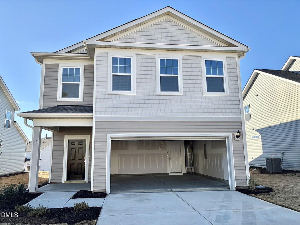 1st image of 11 Gerrad St #62