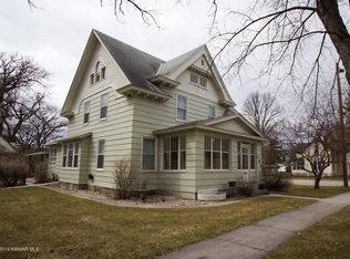 103 Markley Ave S, Thief River Falls, MN 56701