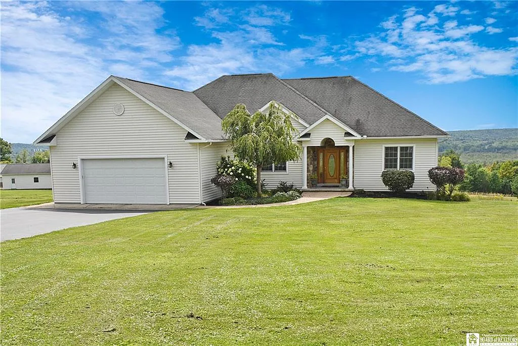 2975 Johnson Rd photo 1