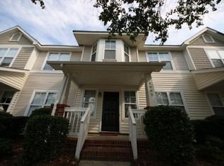 8008 Strandhill Rd, Huntersville, NC 28078