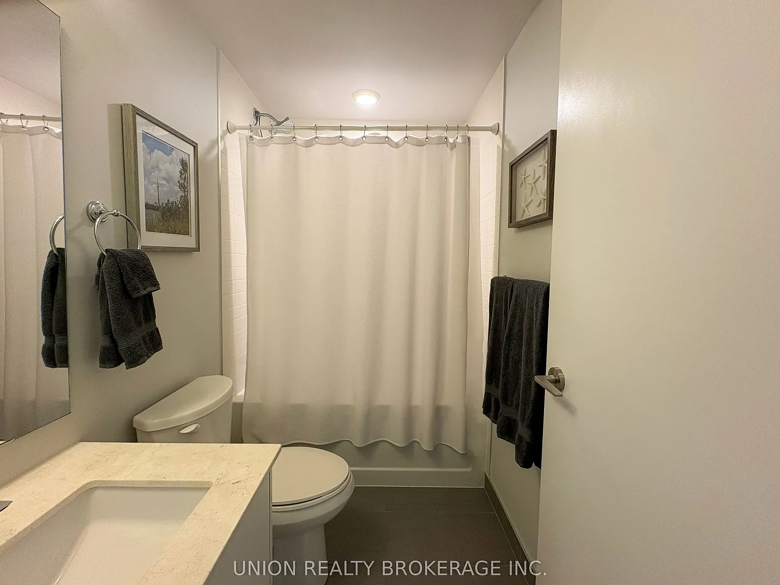 2 bed, $4,600 — Photo 3