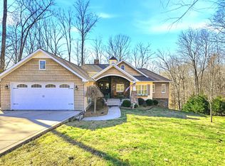 100 Cindy Cir, Tullahoma, TN 37388