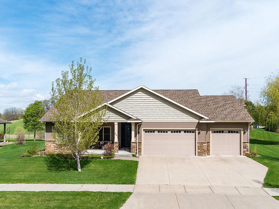 1st image of 839 Rolling Oaks DRIVE