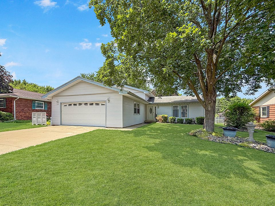 1st image of 1025 Ruth Crane Dr