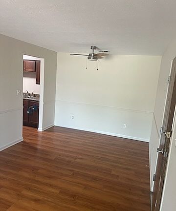 3rd image of 3600 N Main St #35