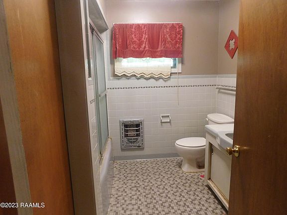 4th image of 1537 Parkview Dr