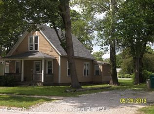 808 W Calhoun St, Macomb, IL 61455