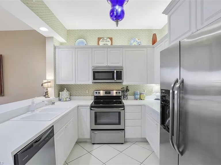 400 Flagship Dr #505 — Photo 10
