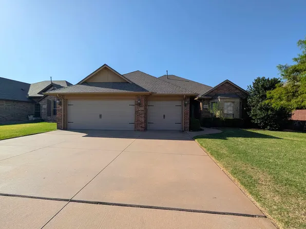 2416 NW 153rd St, Edmond, OK 73013