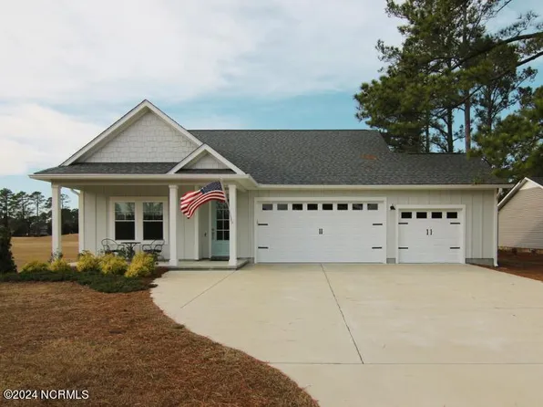 1219 Pelican Drive, New Bern, NC 28560