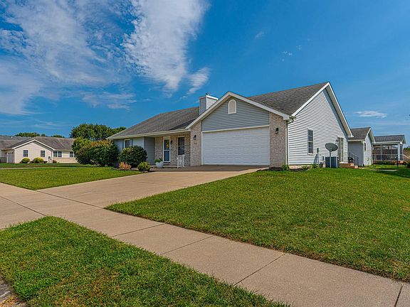 3rd image of 3610 Troon Dr