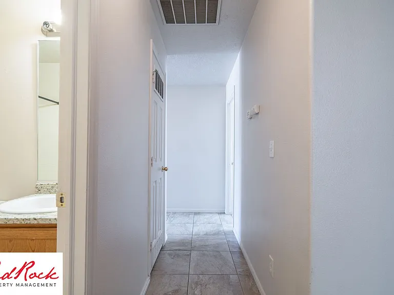 Fourplex - 620 W Evans Ridge — Photo 50