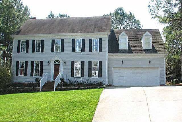 2nd image of 111 Greymist Ln