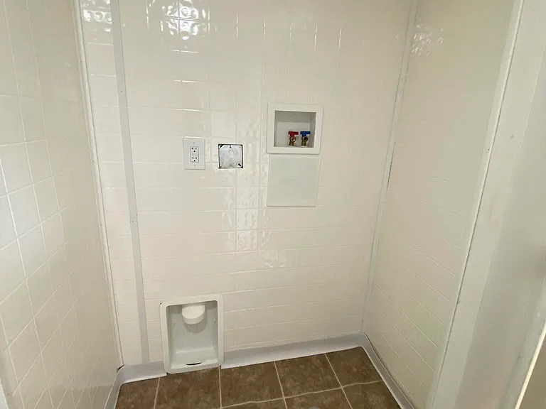 61 Pointview Rd #2 — Photo 30
