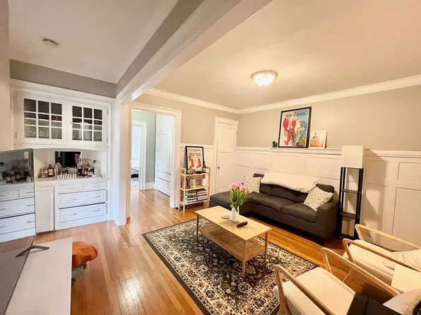 (undisclosed Address), Boston, MA 02215