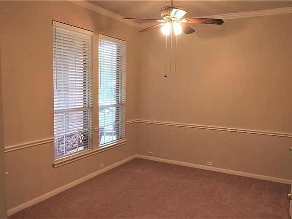 4th image of 13512 Will Rogers Ln