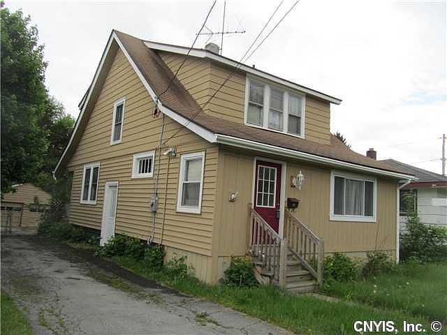 1st image of 2823 Midland Ave