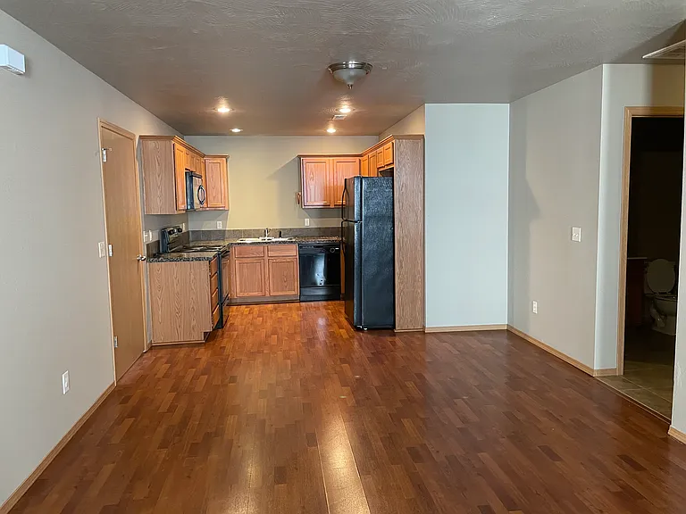 184 W Nicholas St #184 — Photo 8